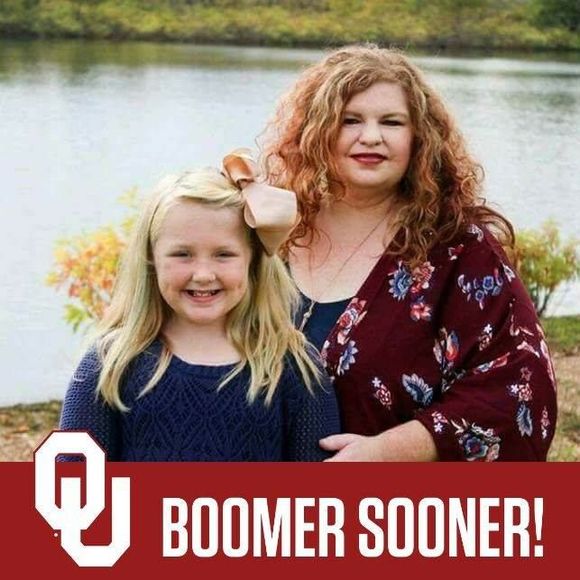 Meet your Posher, Nichole - Picture 1 of 1